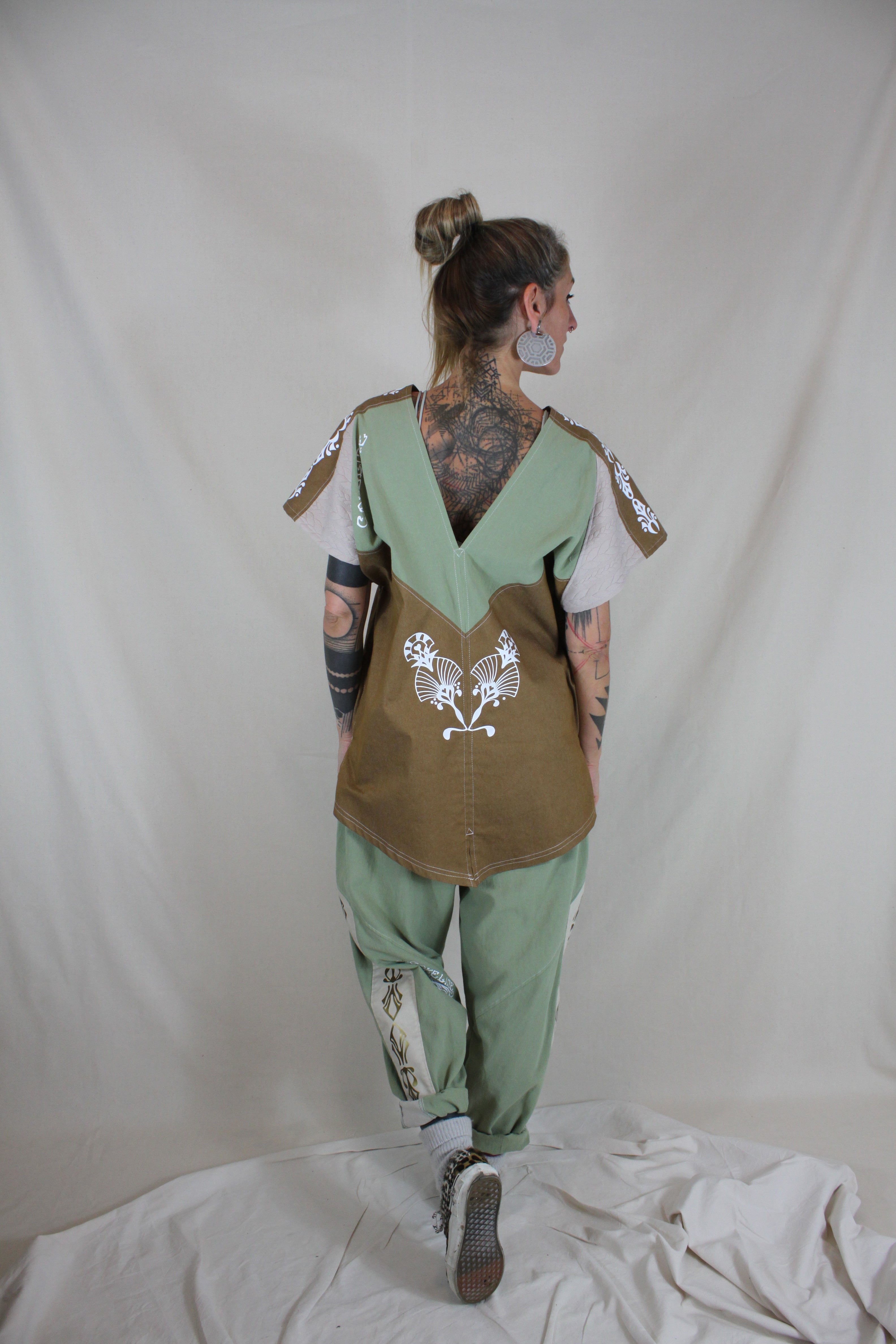 Isis & Osiris E25 Tunique P23 C2  TL