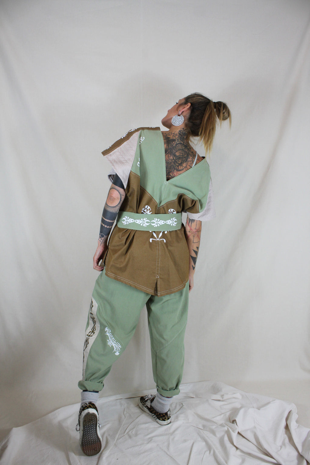 Isis & Osiris E25 Tunique P23 C2  TL