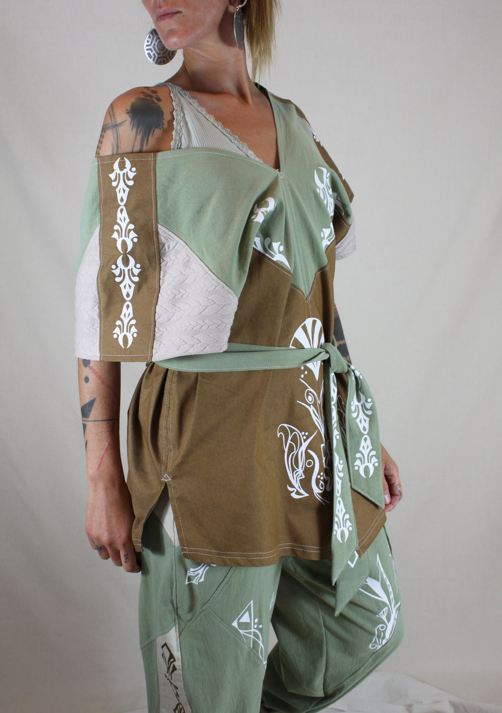 Isis & Osiris E25 Tunique P23 C2  TL