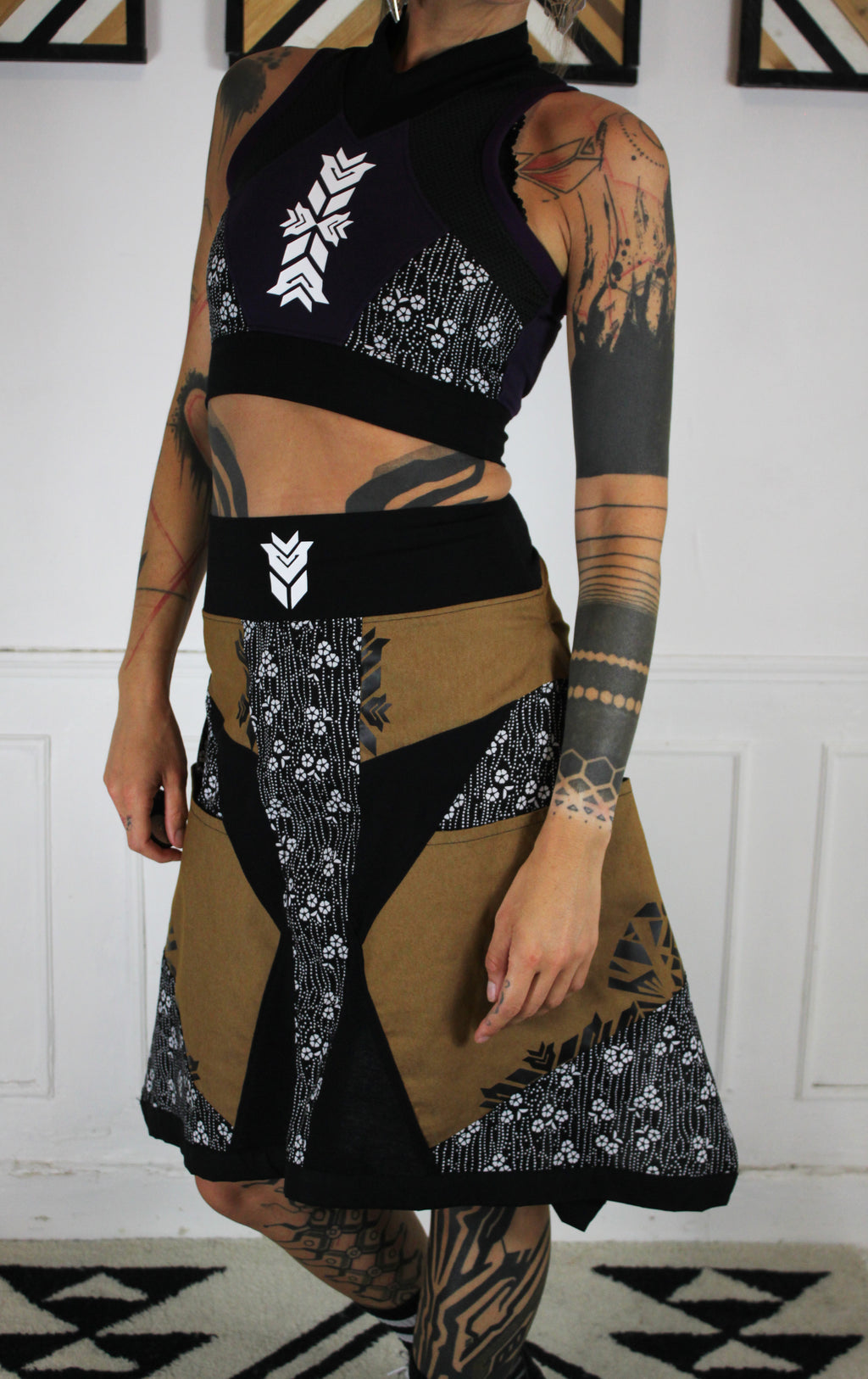 Περσείδαι  E25 HC Jupe E16 TS/M