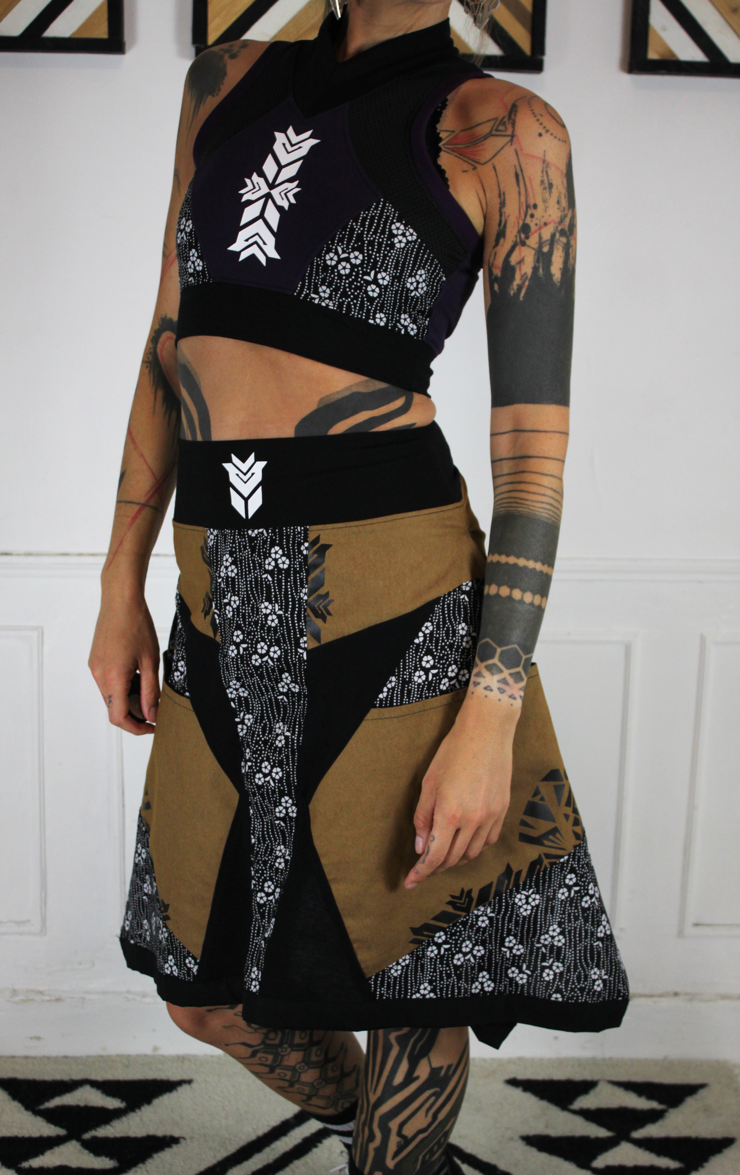 Περσείδαι  E25 HC Jupe E16 TS/M