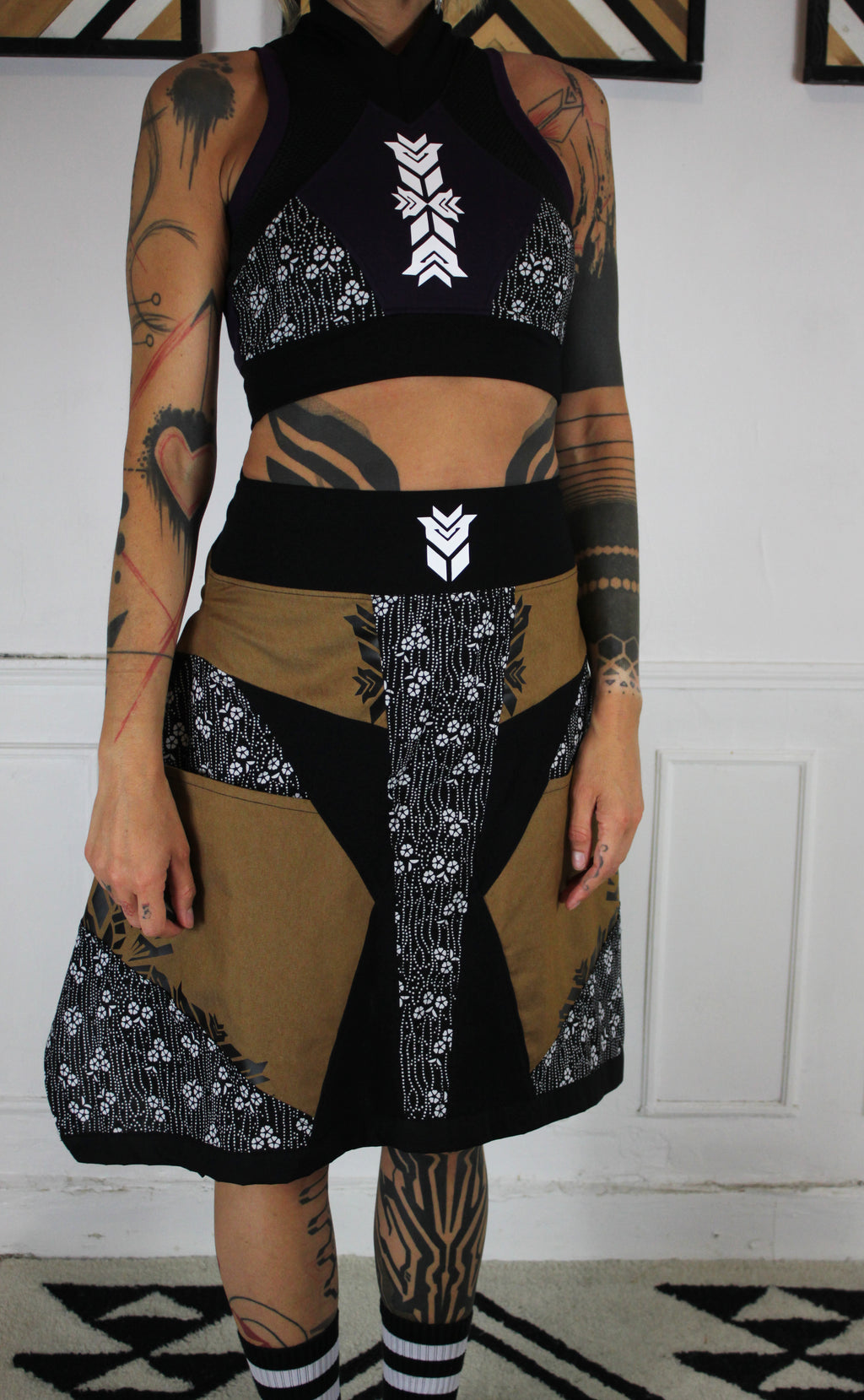 Περσείδαι  E25 HC Jupe E16 TS/M