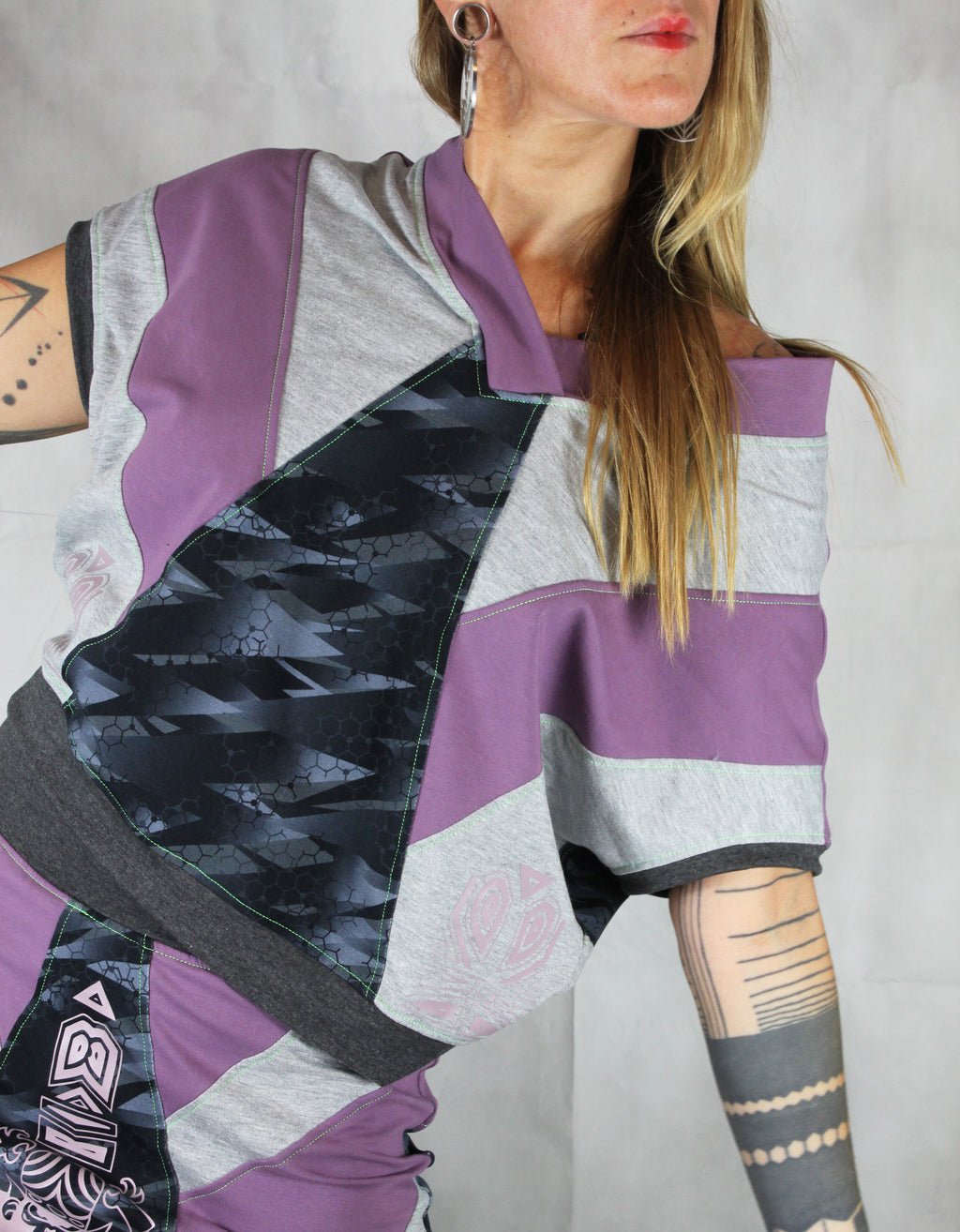 ̶M̶O̶J̶O̶ E-A25 Haut Loose Symétrique V TM petit L