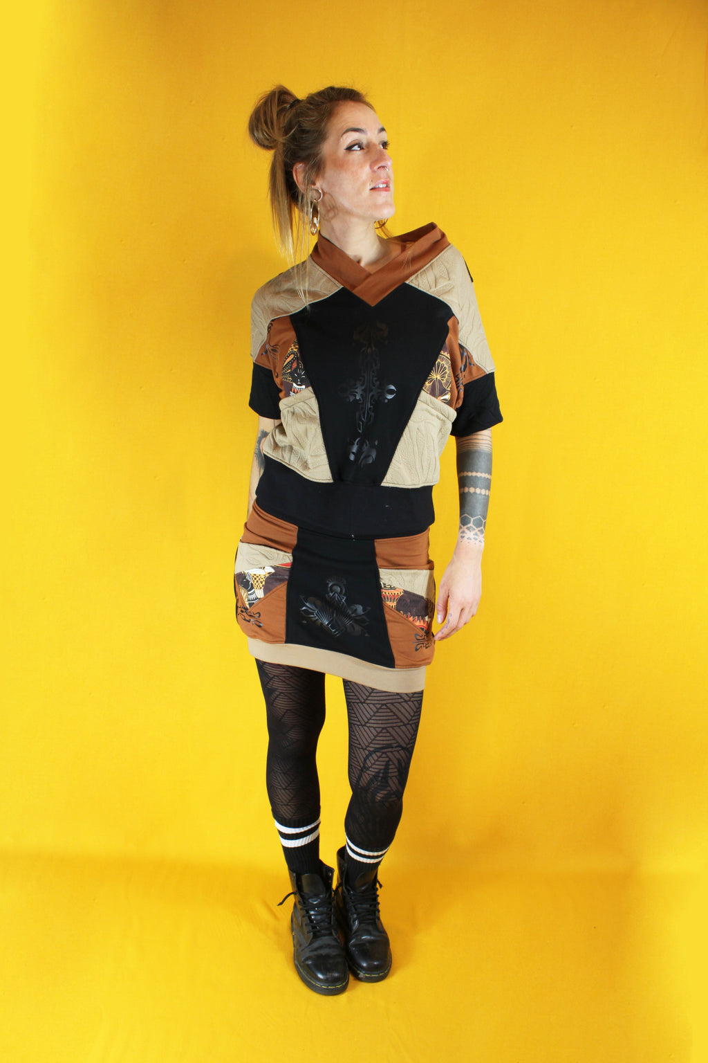 ᗷᗩᔕ丅ᗴ丅 A25 Tee Pockets V TM