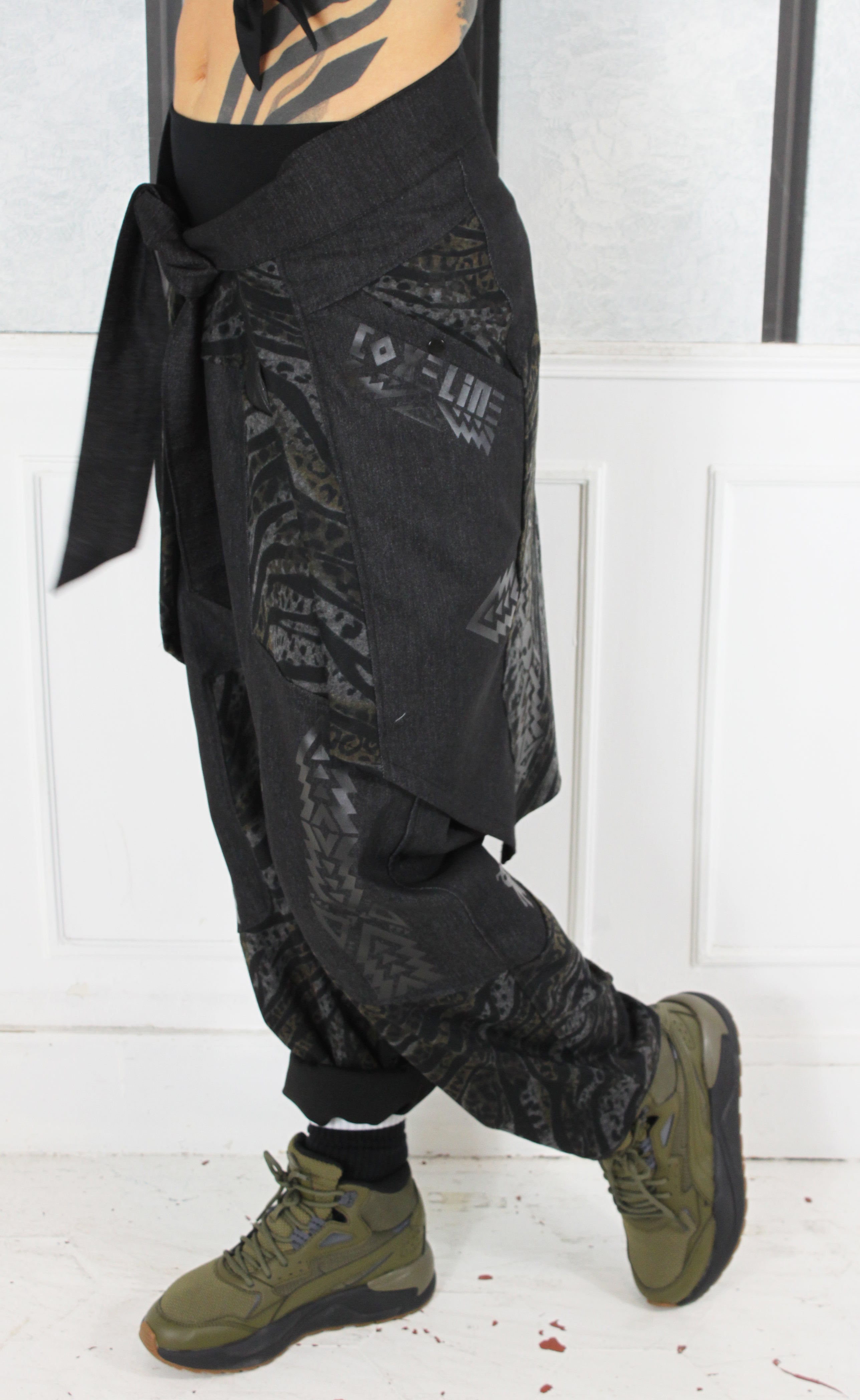 ❤️🧡💛👽💚💙💜 A25 Baggy Jap' + Pan " Pockets" TM/L