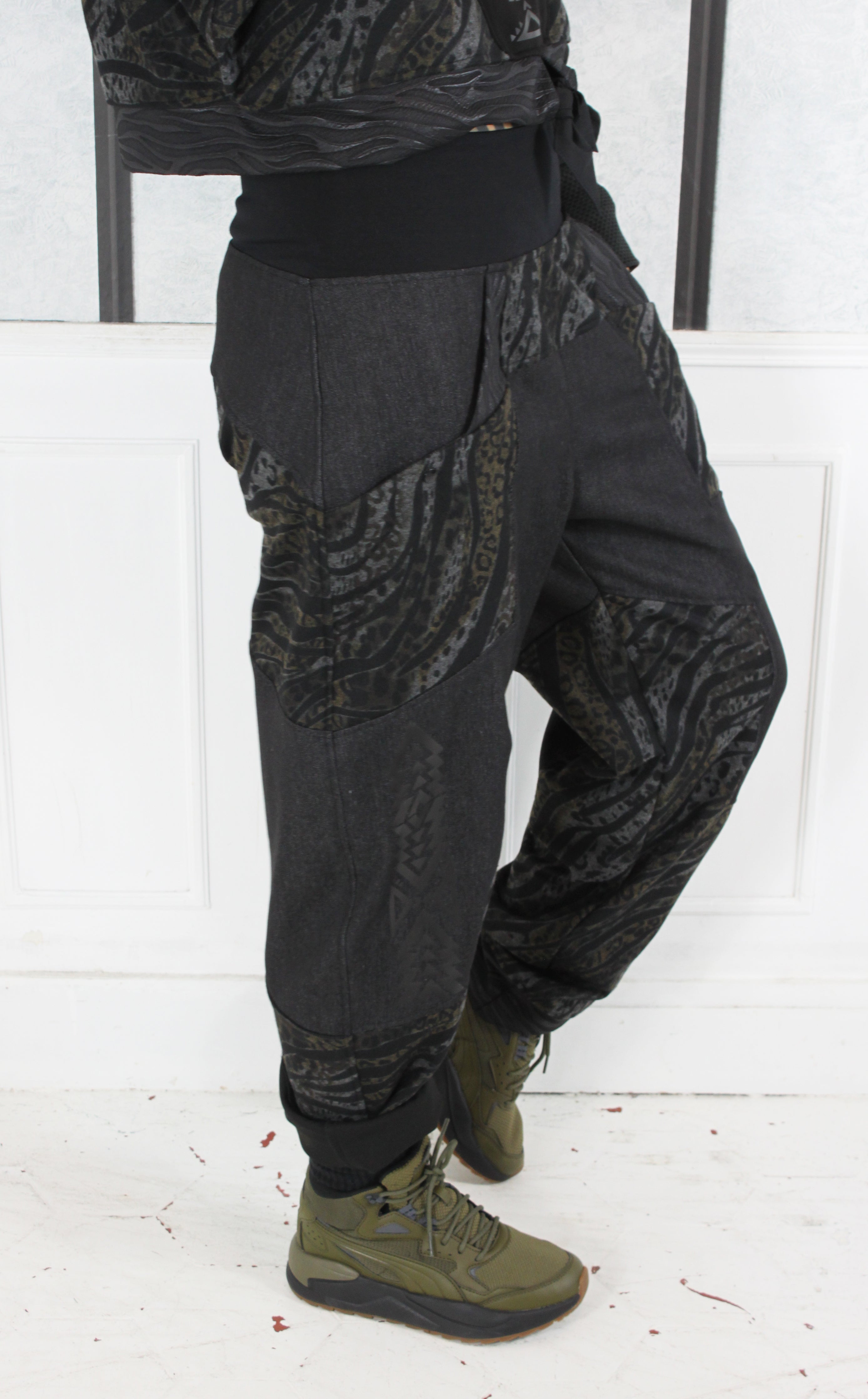 ❤️🧡💛👽💚💙💜 A25 Baggy Jap' + Pan " Pockets" TM/L