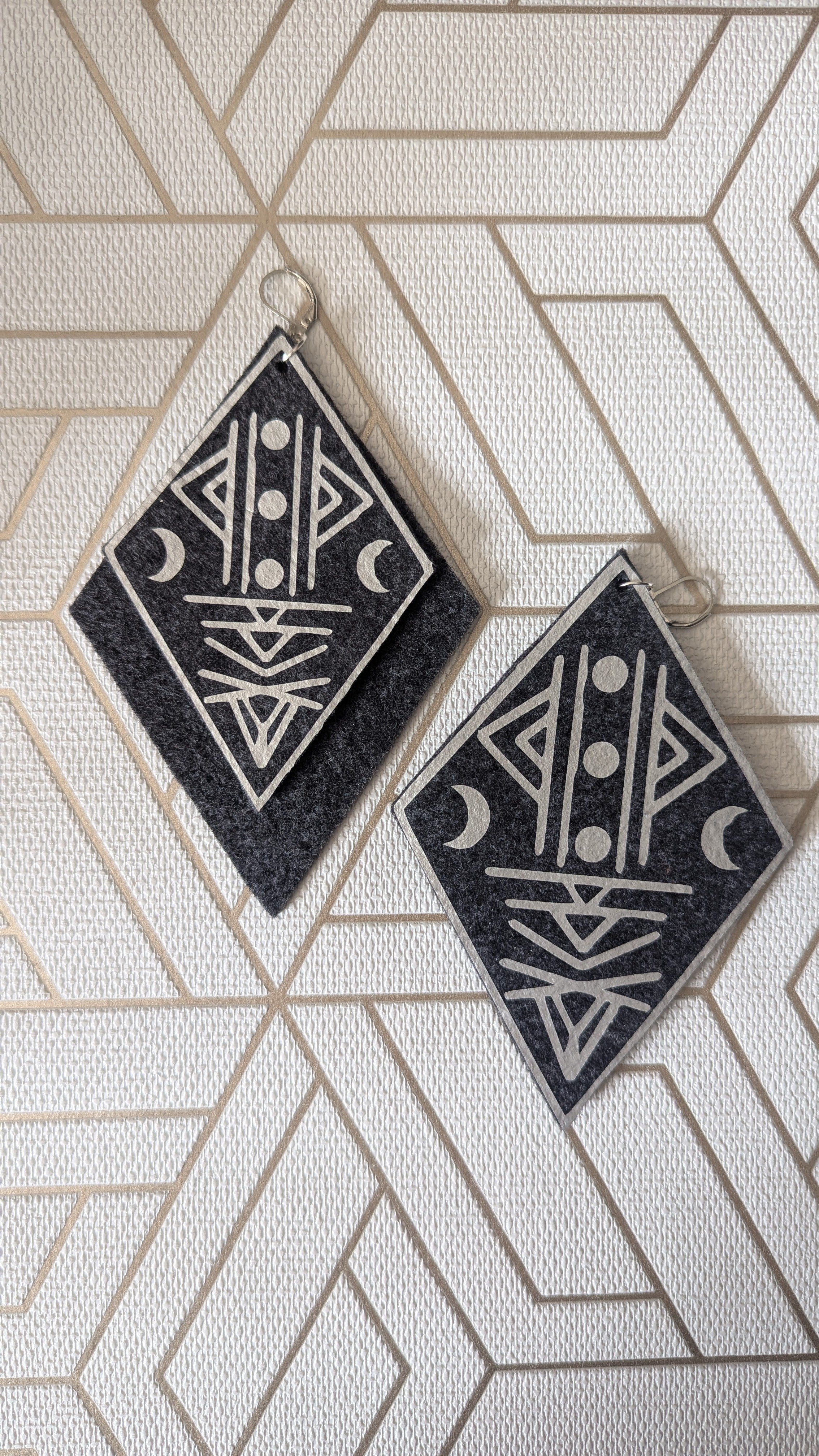 "Pronoïa" P25+++ paire de B.O