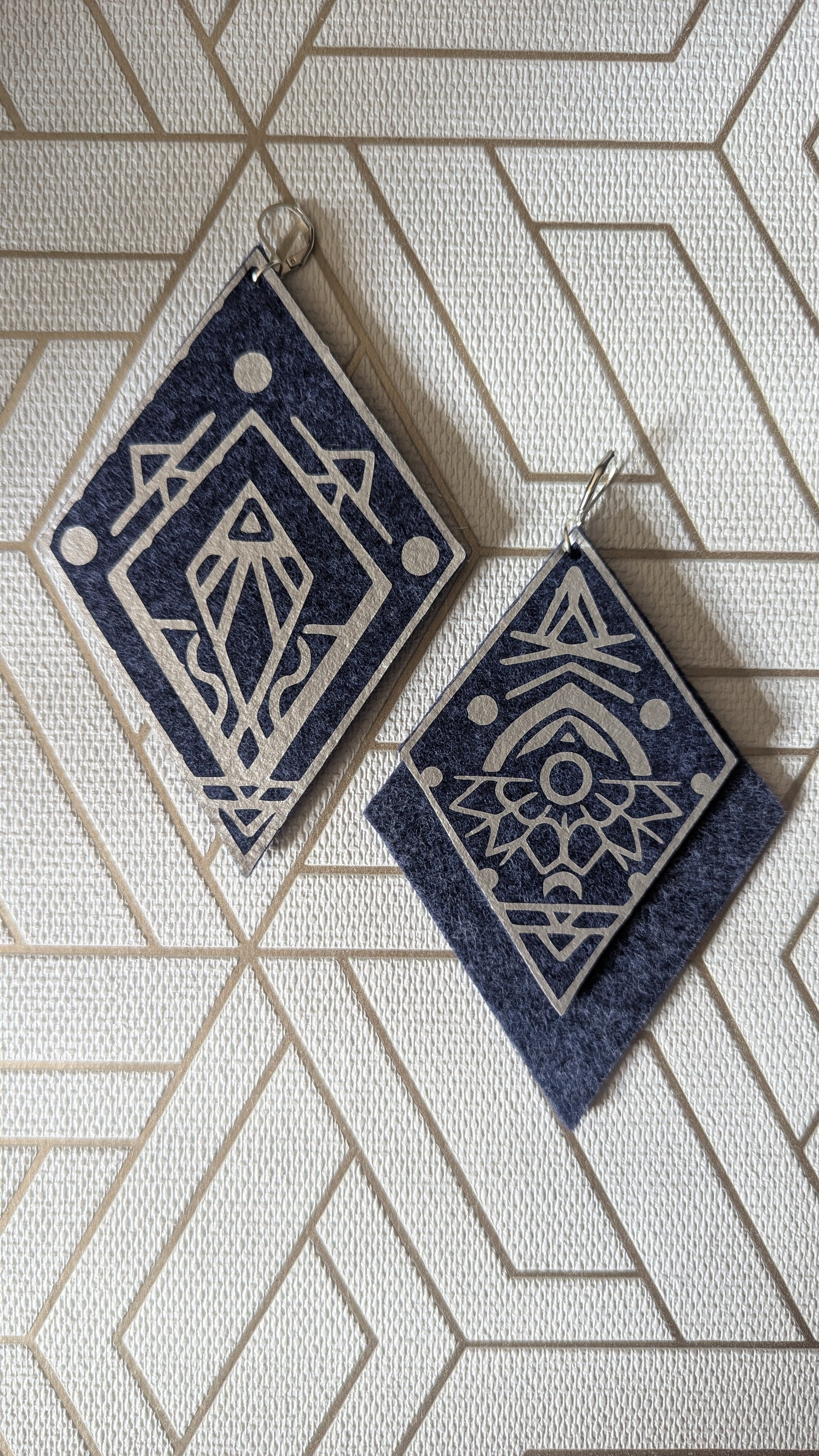 "Pronoïa" P25+++ paire de B.O