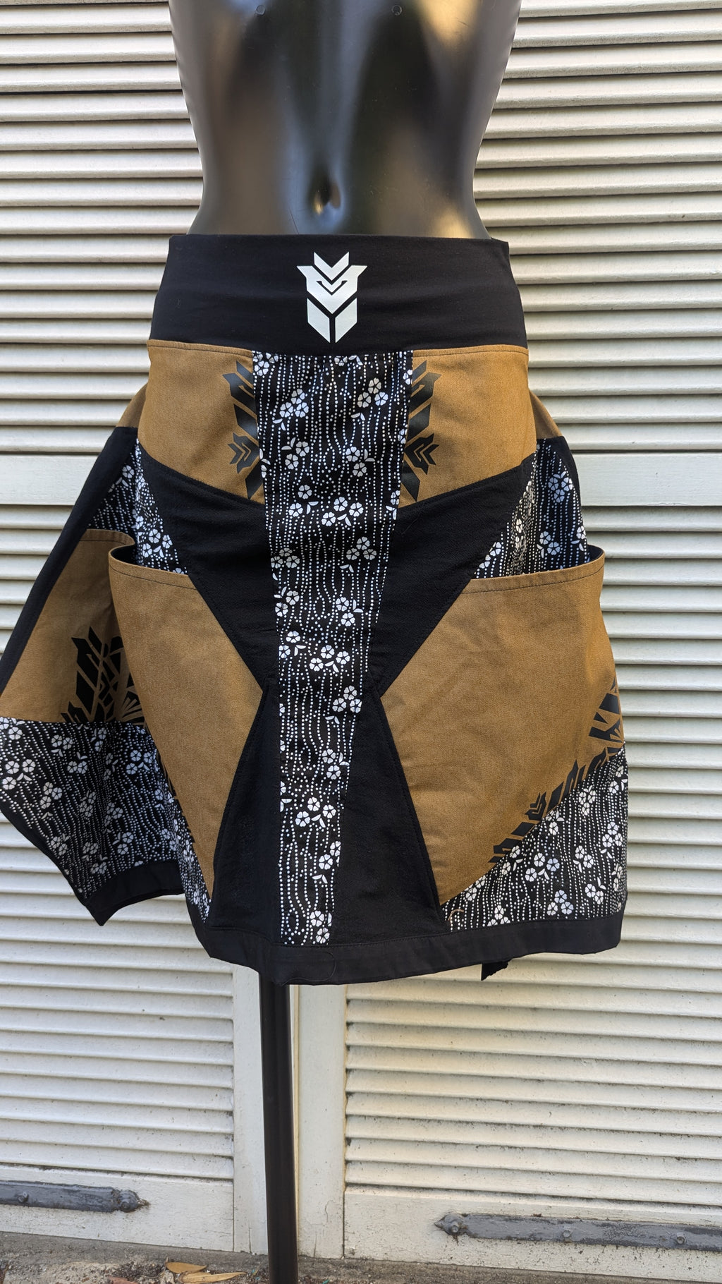 Περσείδαι  E25 HC Jupe E16 TS/M