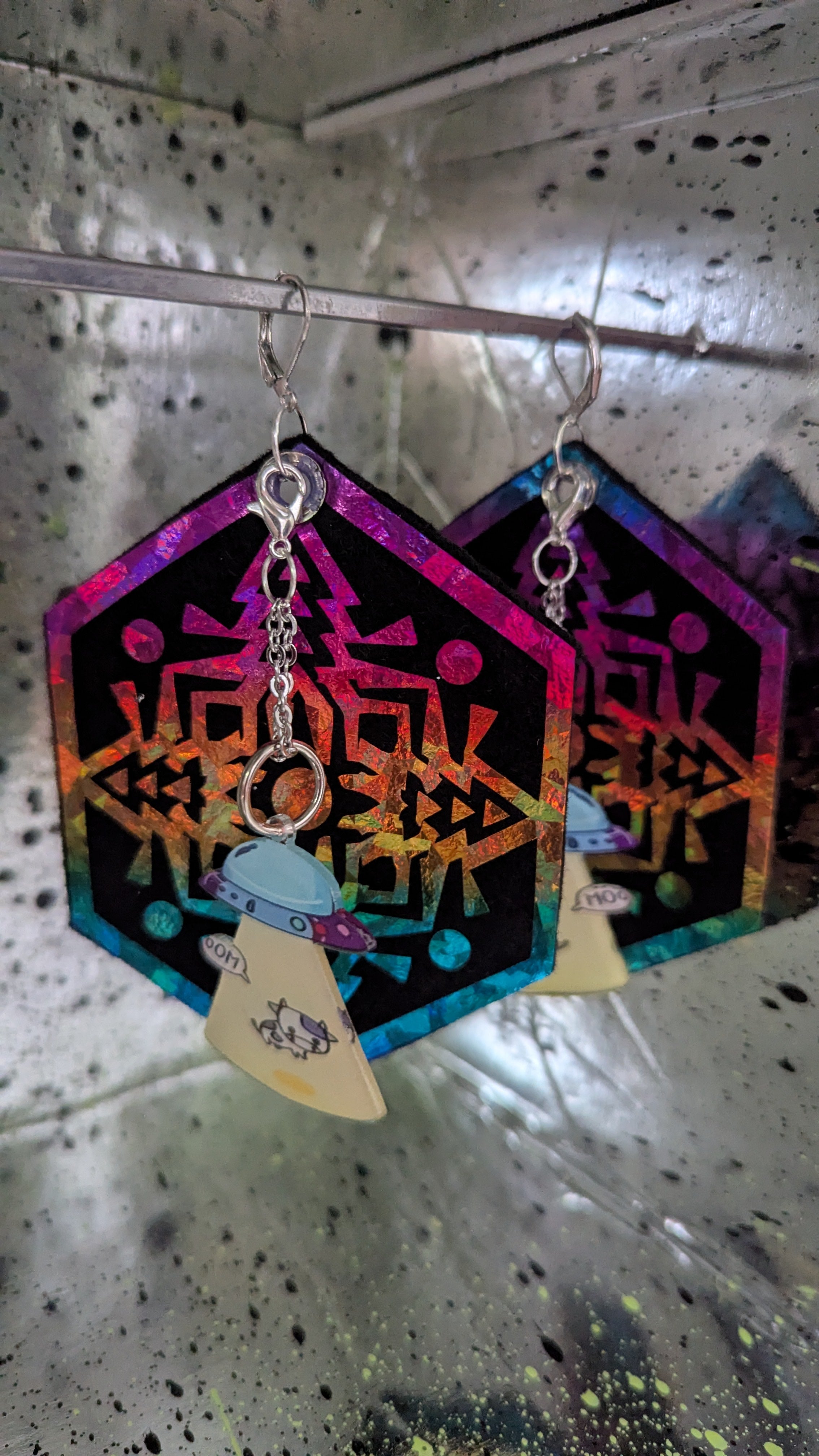 ❤️🧡💛👽💚💙💜 A25 Boucles d'Oreilles 🐄🛸