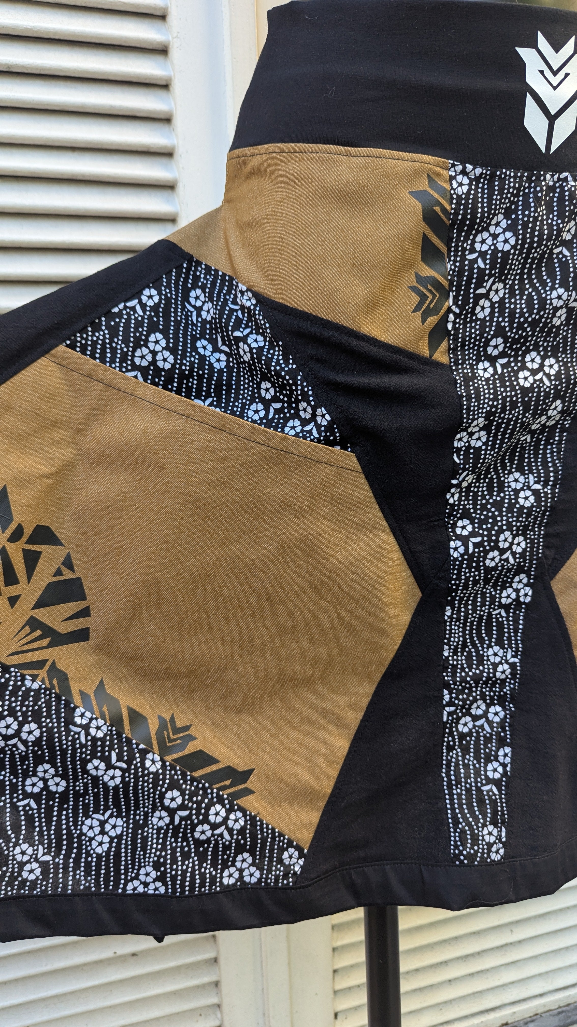 Περσείδαι  E25 HC Jupe E16 TS/M