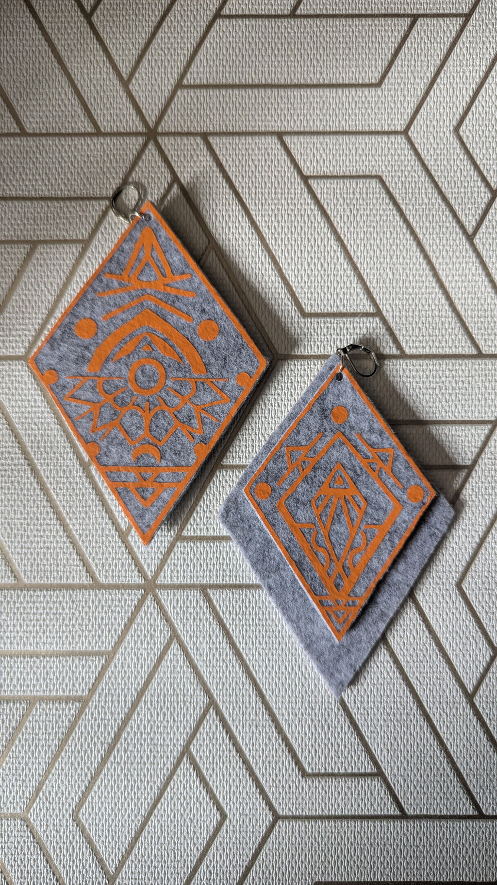 "Pronoïa" P25+++ paire de B.O