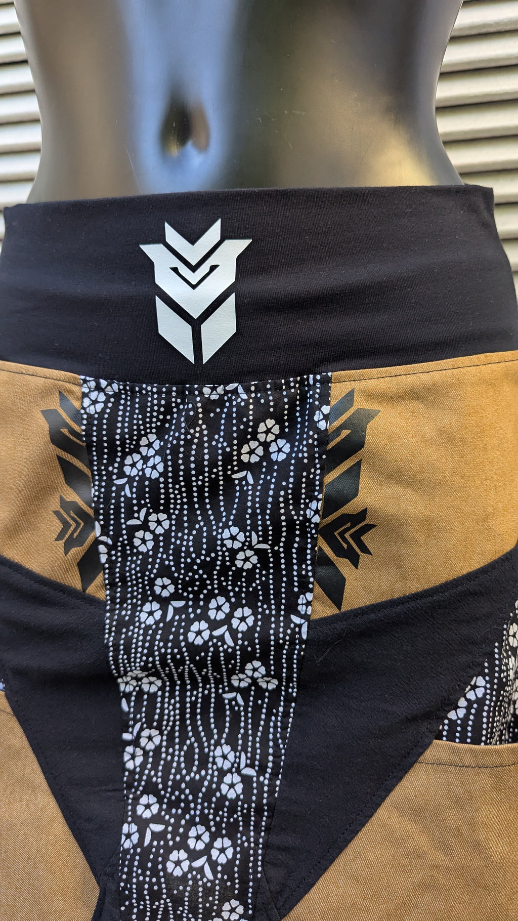 Περσείδαι  E25 HC Jupe E16 TS/M