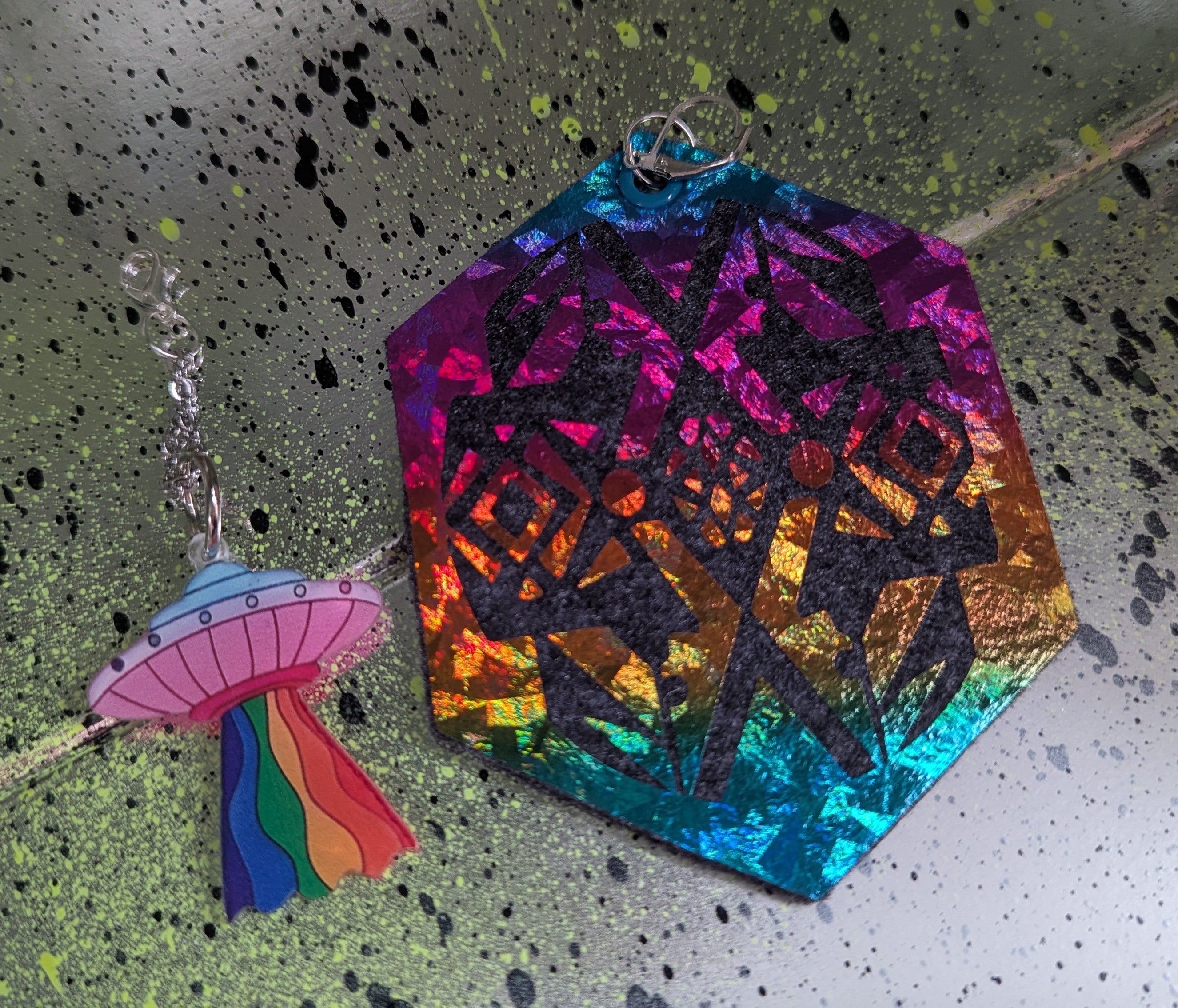 ❤️🧡💛👽💚💙💜 A25 Boucles d'Oreilles 🛸🌈