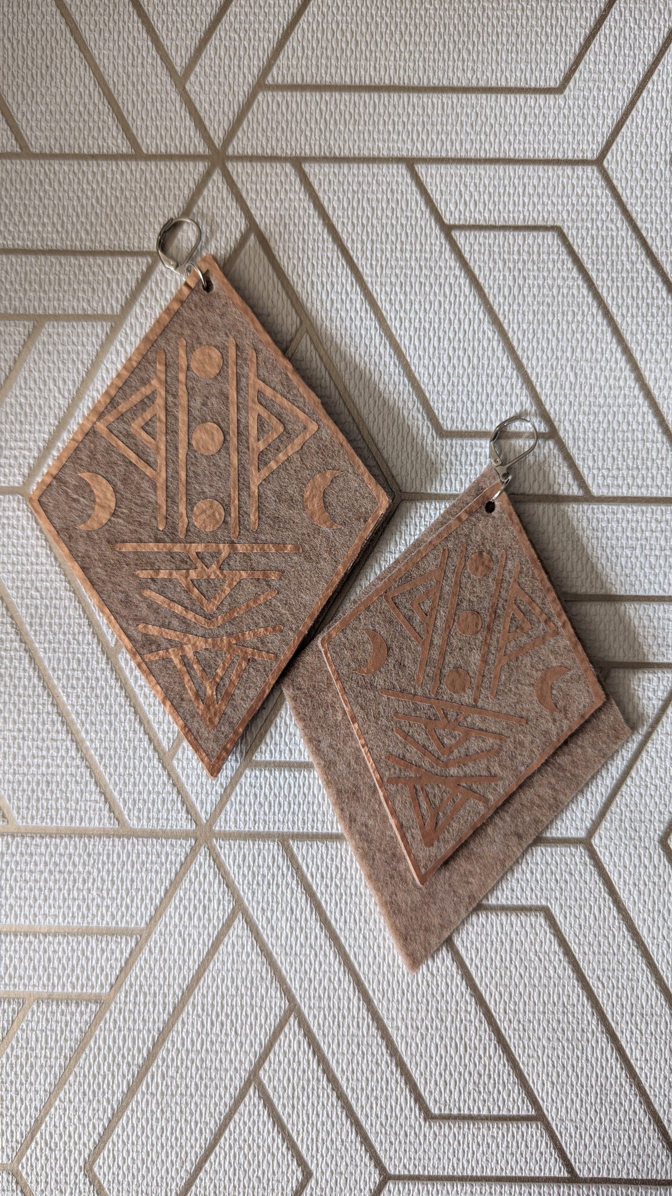 "Pronoïa" P25+++ paire de B.O