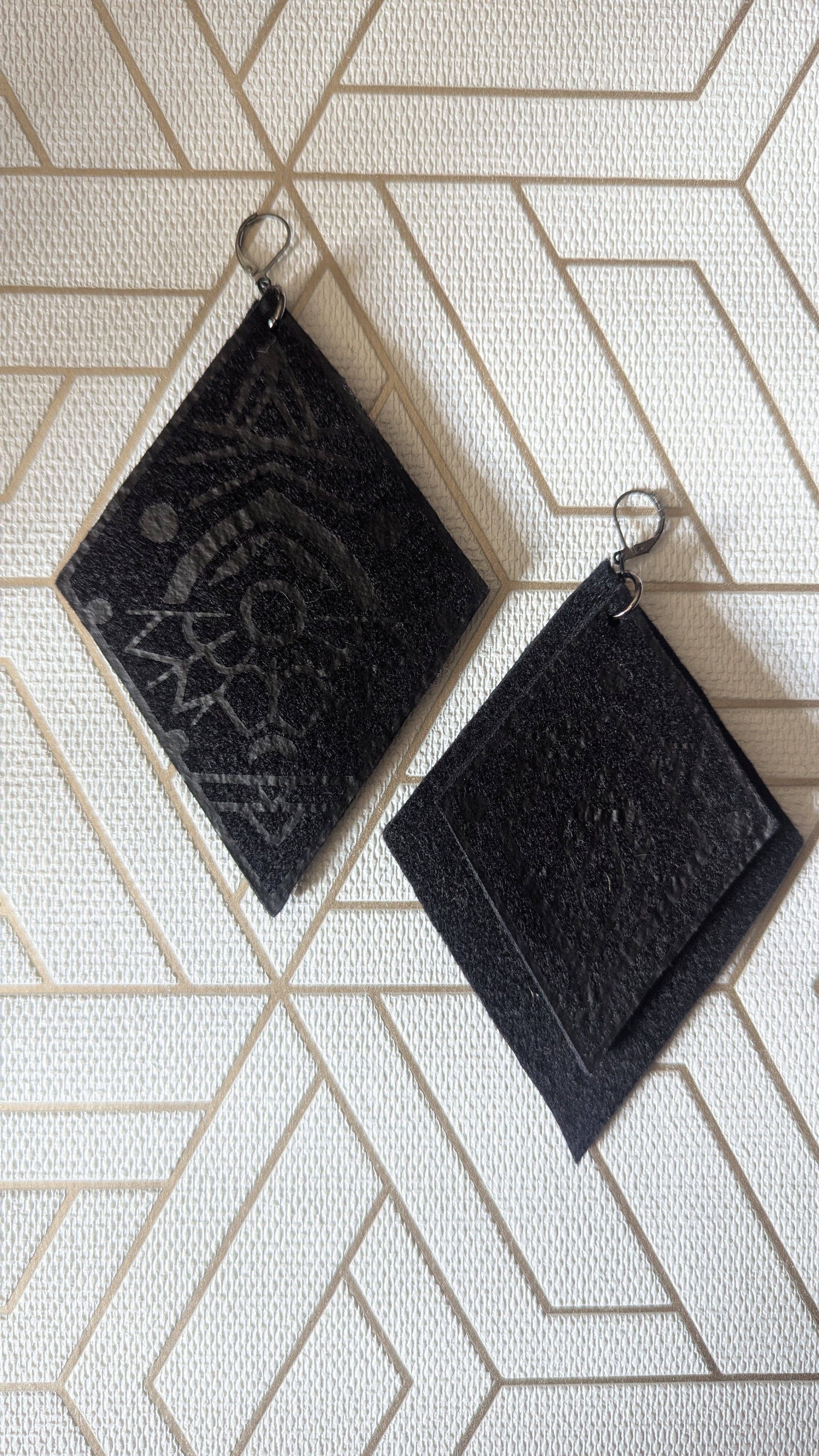 "Pronoïa" P25+++ paire de B.O