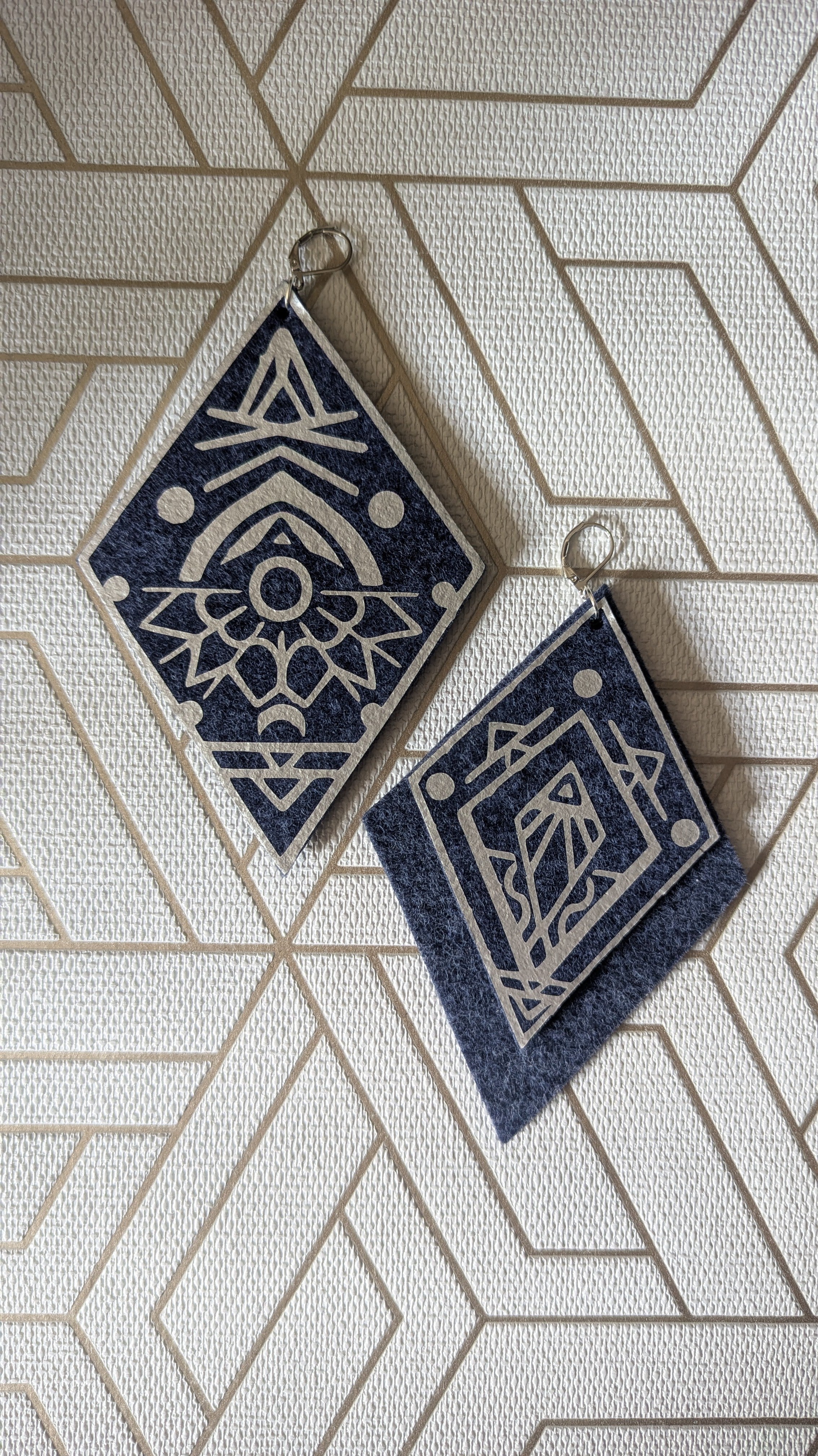 "Pronoïa" P25+++ paire de B.O