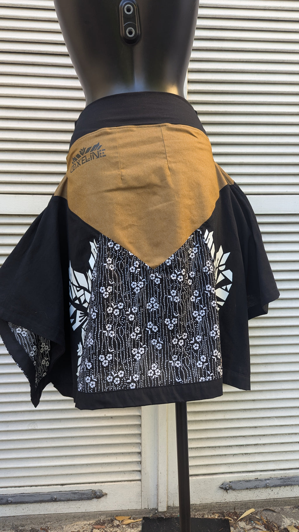 Περσείδαι  E25 HC Jupe E16 TS/M