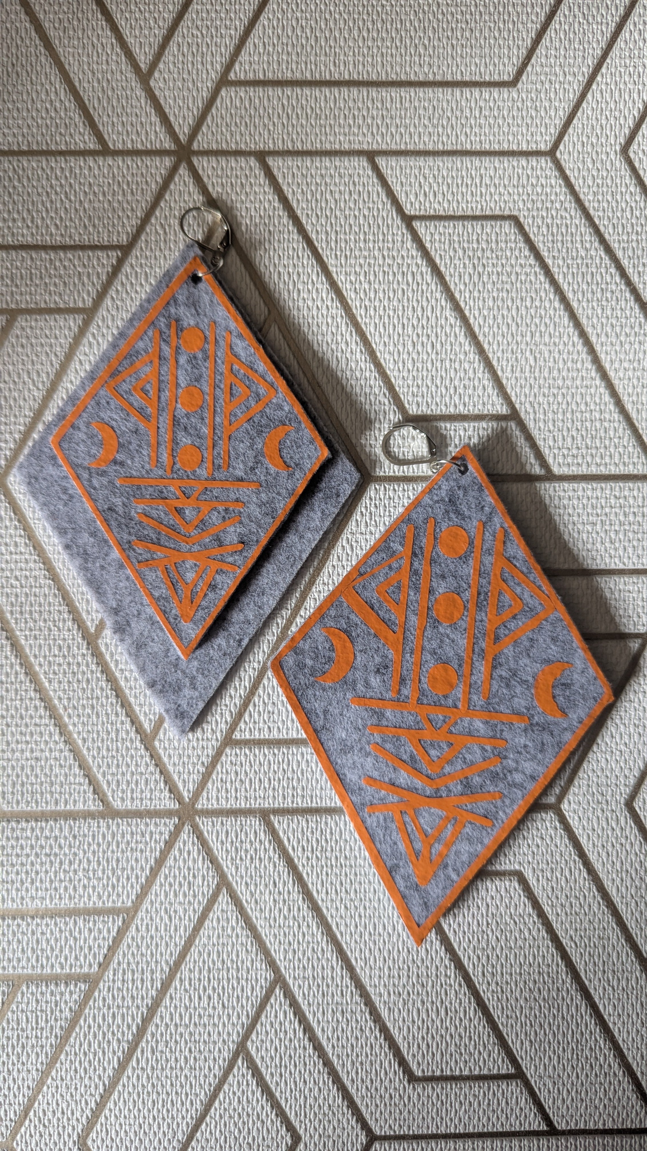 "Pronoïa" P25+++ paire de B.O